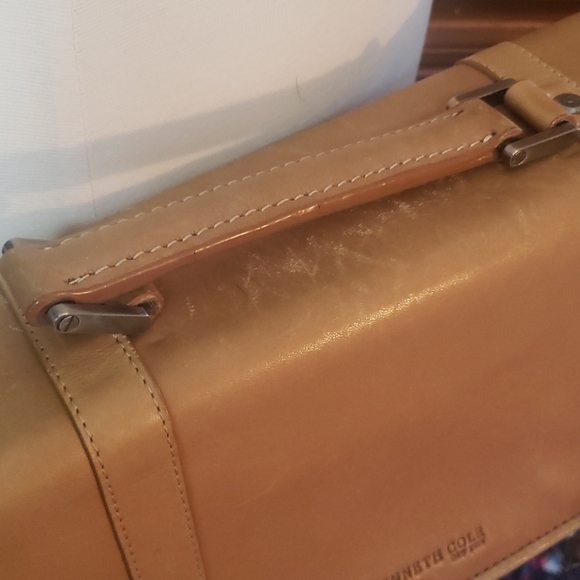 Kenneth Cole Leather messenger computer bag - Picture 2 of 16